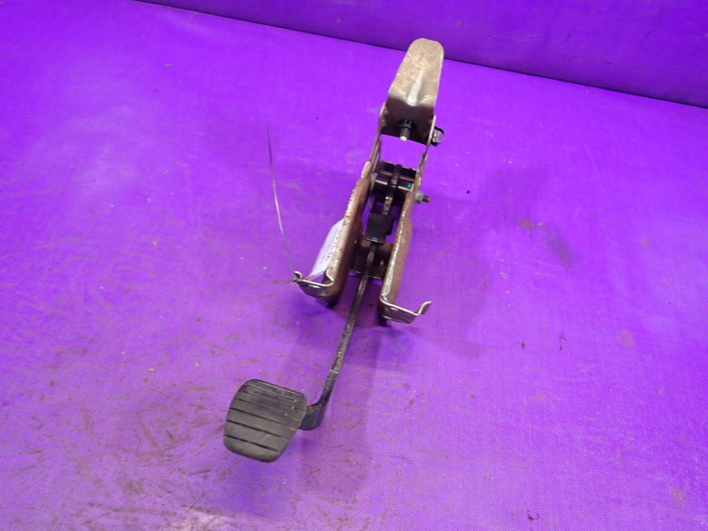 фото №1, Dacia sandero ii 13- 1,5 dci педаль гальма датчик