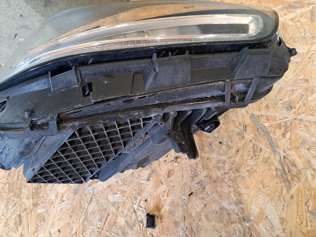 фото №9, Mercedes w247 b-klasa лампа перед передня права комплектна eu