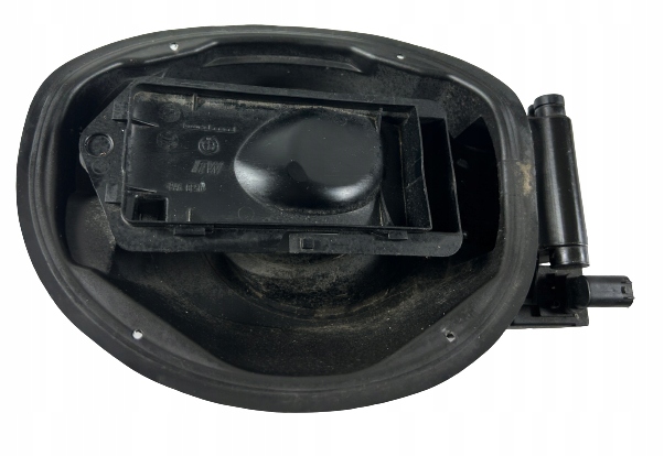 фото №1, Заливная горловина топлива bmw 1 f20 f20 lift 7238095