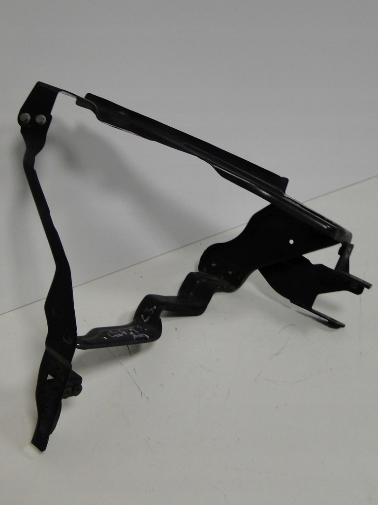 фото №10, Mercedes c klasa 204 w204 s204 lift c204 coupe панель фари лампи правий кронштейн