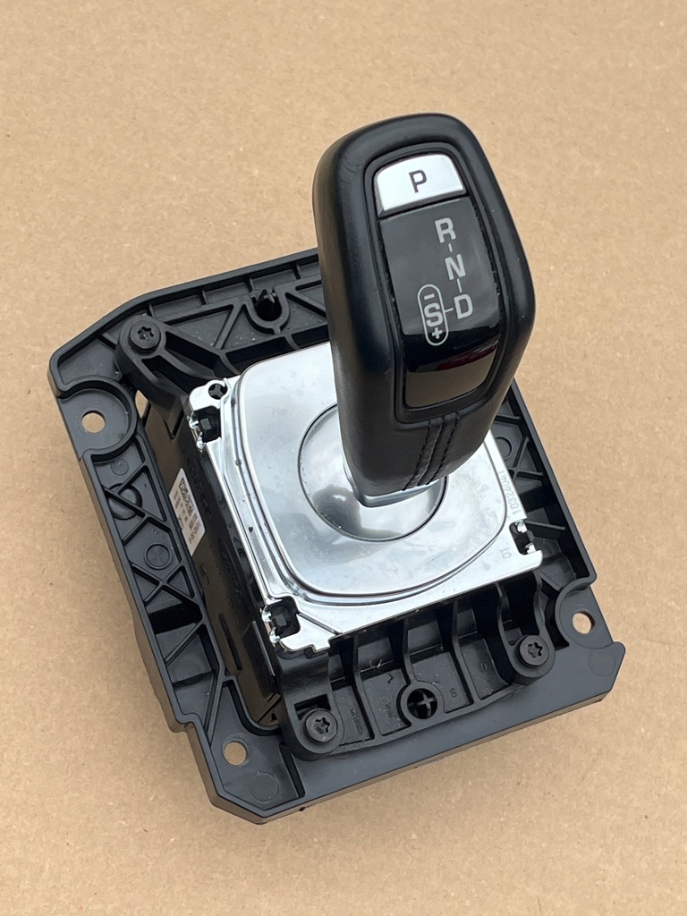 фото №1, Выборщик передач land rover evoque ii l551 mx73-7e453-ad