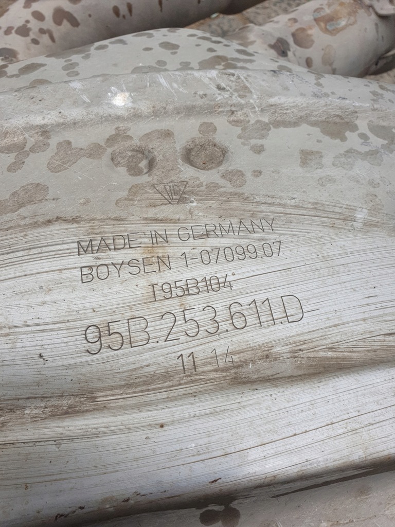 фото №8, Porsche macan гаситель kompletny 95b253612d 3.0d