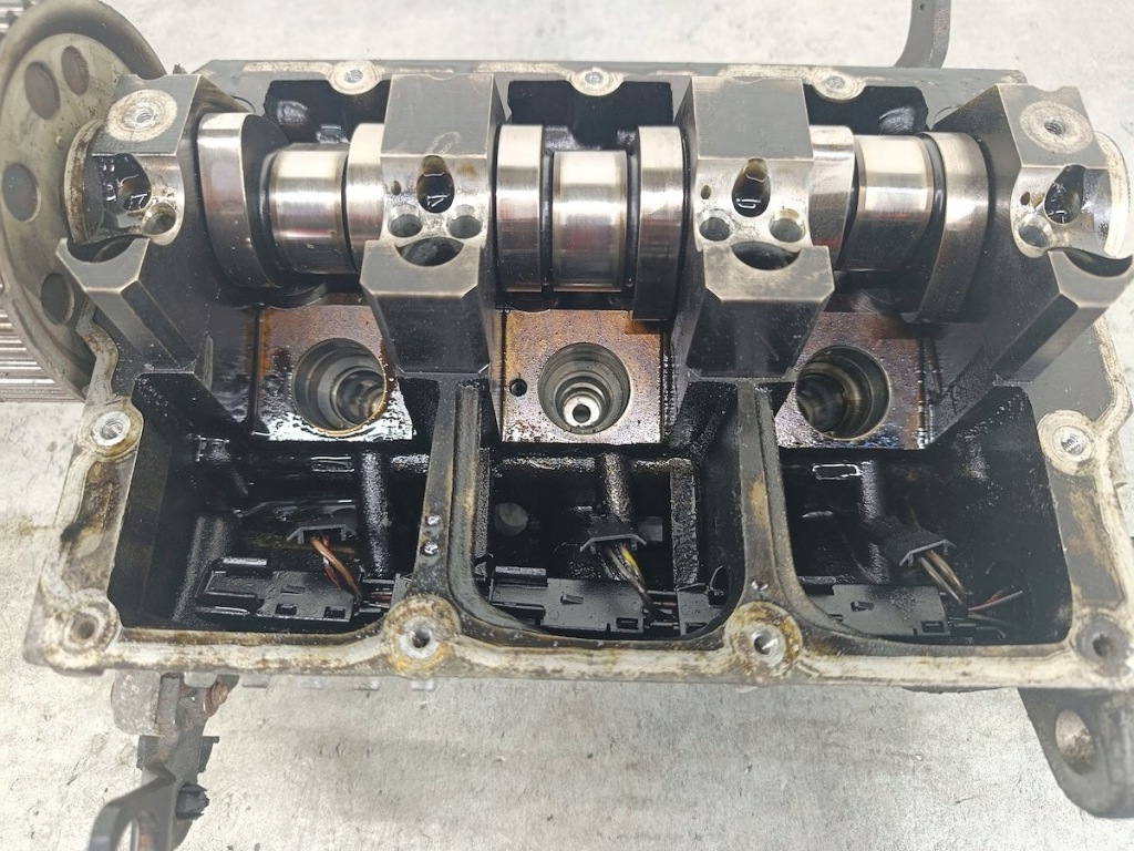 фото №9, Головка vw polo 9n fl iv 045103373h 1.4 tdi 70km