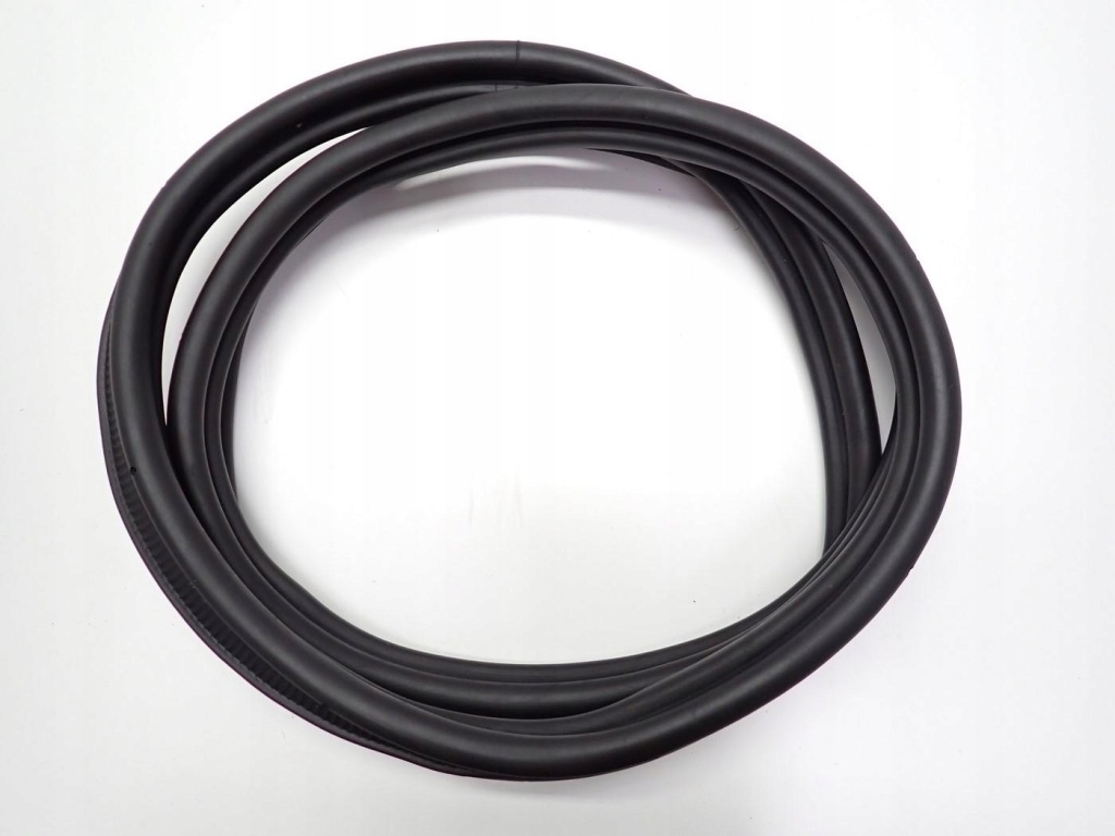 фото №1, Прокладка кришки задня багажника dacia duster ii 24r