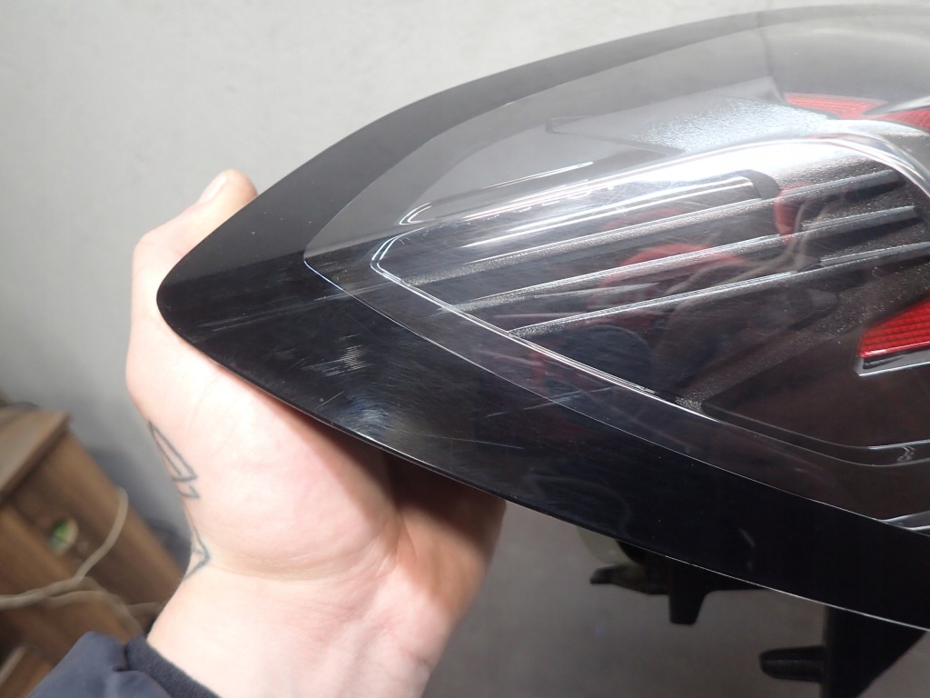 Фара задний левая peugeot 208 2 2 led Цена