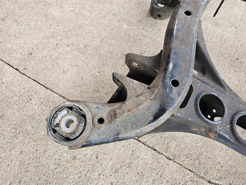 фото №12, Audi q7 4l 07r 3.0 tdi підрамник підрамник підрамник 7l0407747a