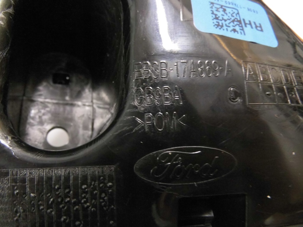 фото №2, Напрямна бампера передній правий ford ranger 2015-