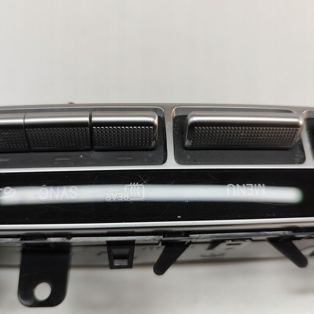 фото №8, Mercedes-benz c w205 2015 перемикач / вимикач обдув вентилятор