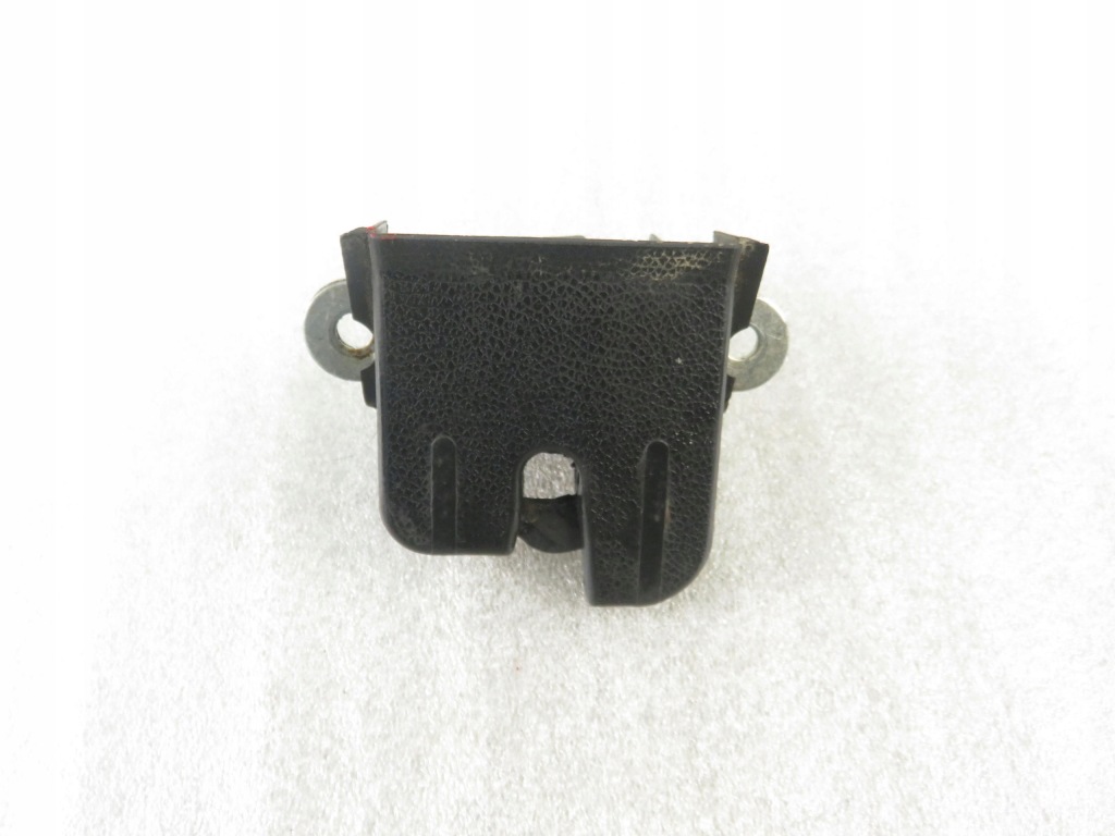 фото №1, Замок крышки vw golf plus 3c9827645a