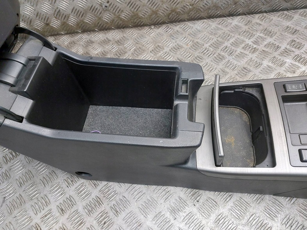 фото №8, Туннель средний подлокотник legacy v 92113aj010