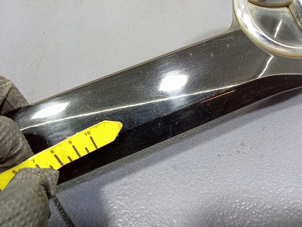 фото №7, Toyota camry xv40 молдинг накладка кришки багажника задня 76801-06120-g 202