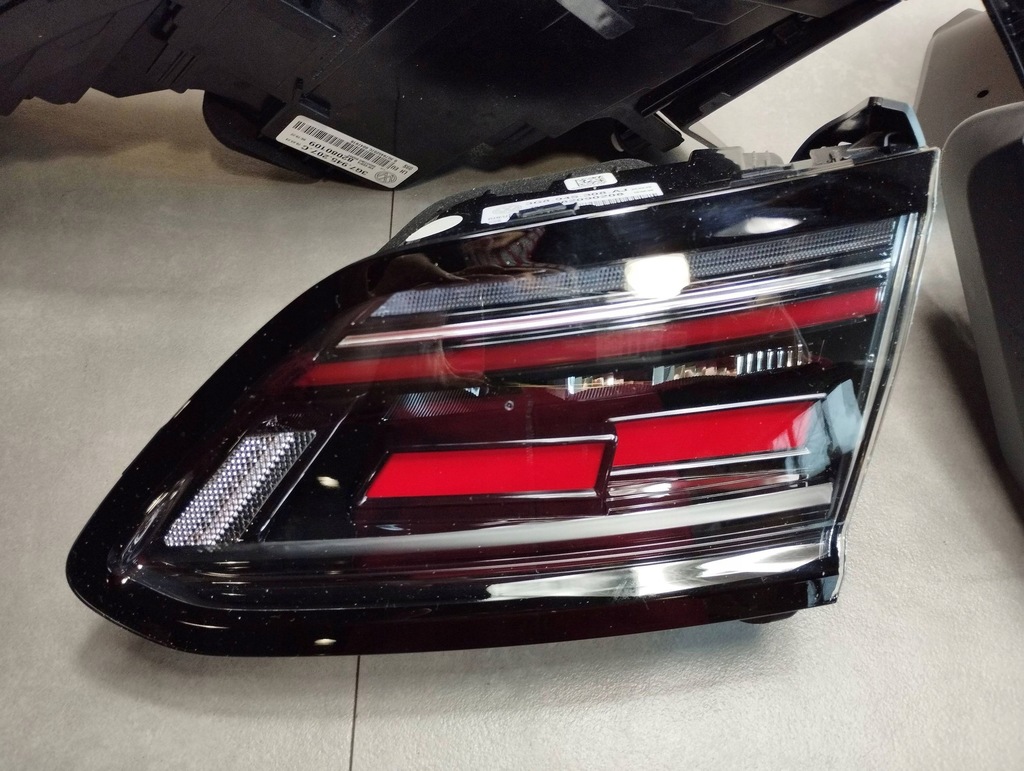 фото №5, Vw arteon fl r лампи задня led kombi iq light
