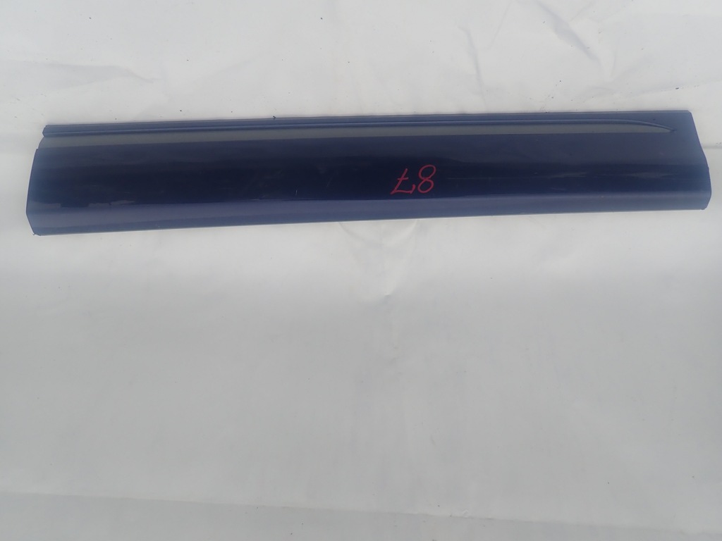 фото №1, Audi q8 4m8 молдинг дверь правый перед