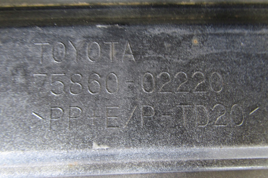 фото №9, Молдинг порог левая toyota corolla xii kombi e21