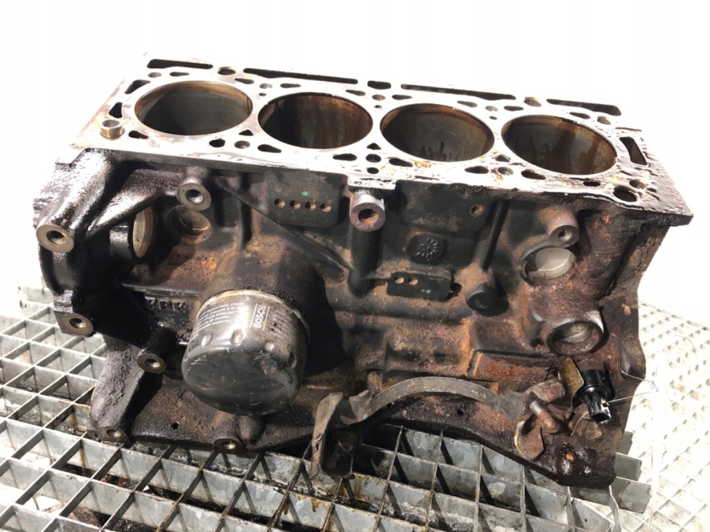 фото №1, Блок двигателя dacia dokker 1.6 83km