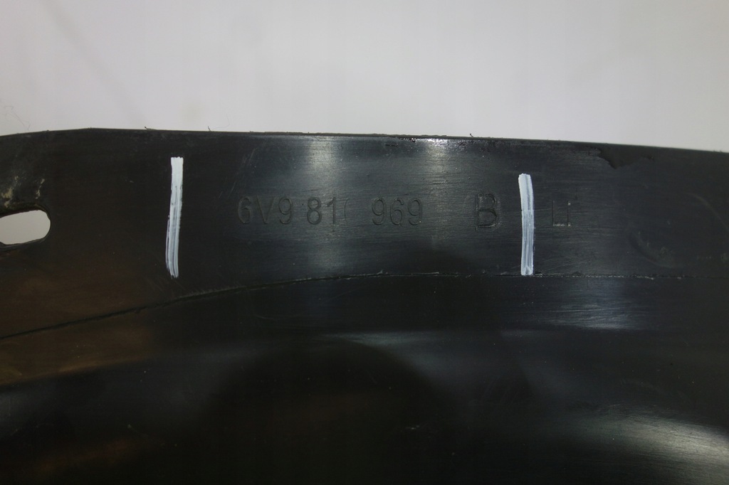 фото №8, Підкрилок задня ліва skoda fabia iii kombi 6v9810969b