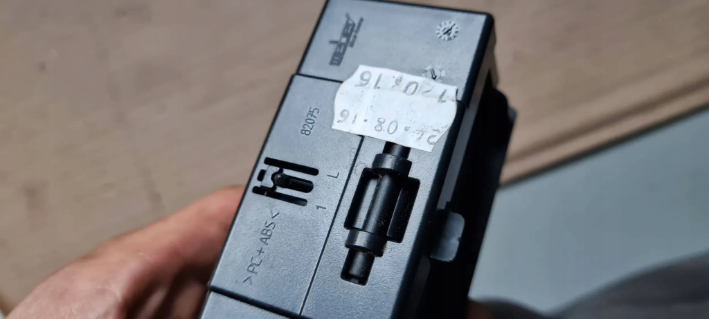 фото №1, S6 c7 4g a6 lift попільничка ліва лівий задня led підсвічена 4g8857405b/c