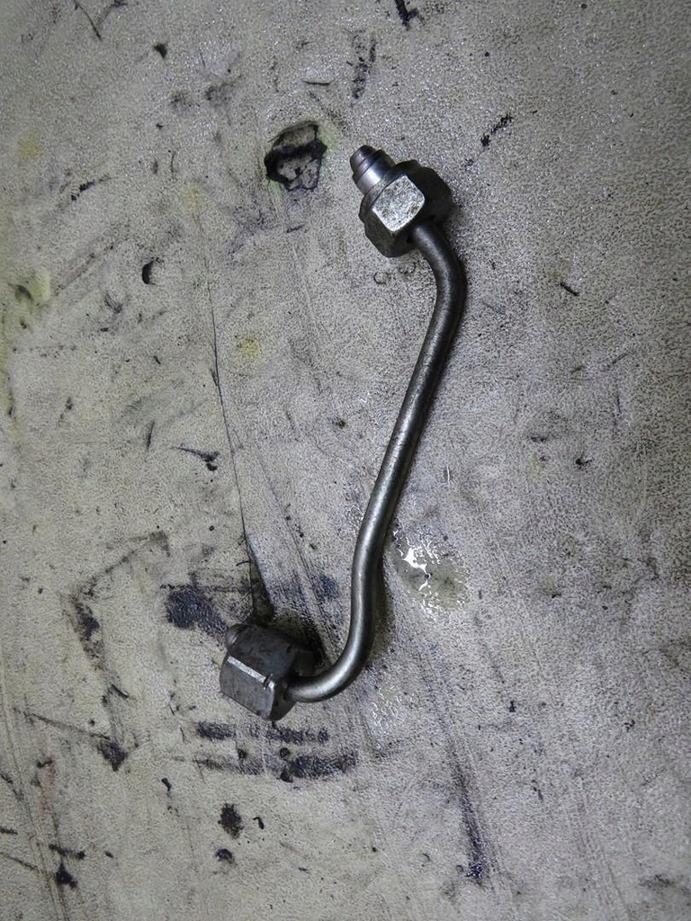 фото №1, Шланг трубка пального bmw 6 f06 f12 f13 640d