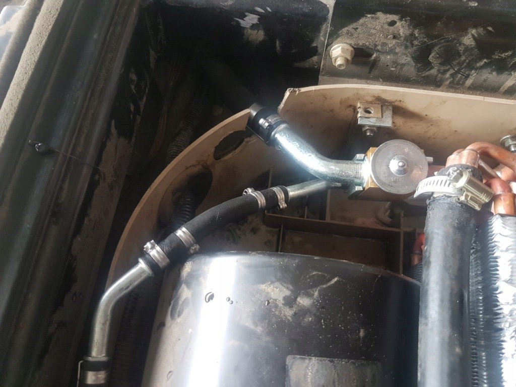 Кондиціонер do koparki volvo ew140b ew140c ew140d ew140e Оригінал