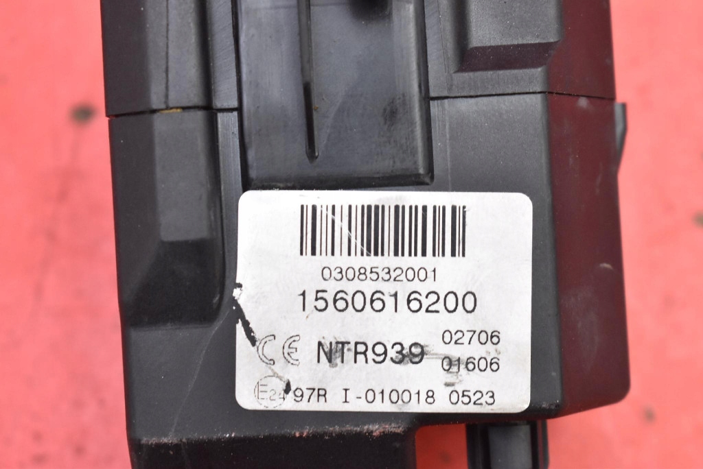 фото №9, Замок запалювання ключ кнопка кнопка старт/стоп 1560616200 alfa romeo 159 1.9 jtd