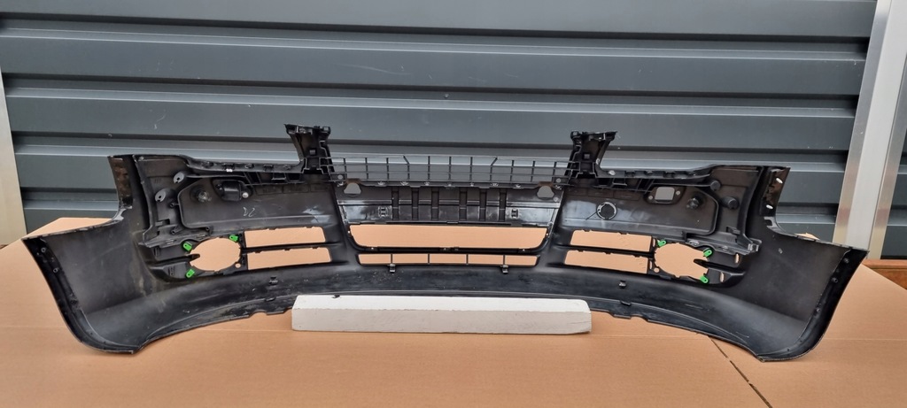 фото №8, Audi a4 b7 2004- бампер перед оригинал c407