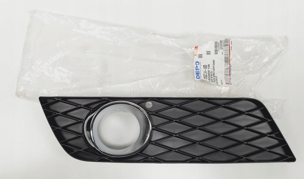 фото №1, Молдинг заглушка протитуманної фари права mercedes w169