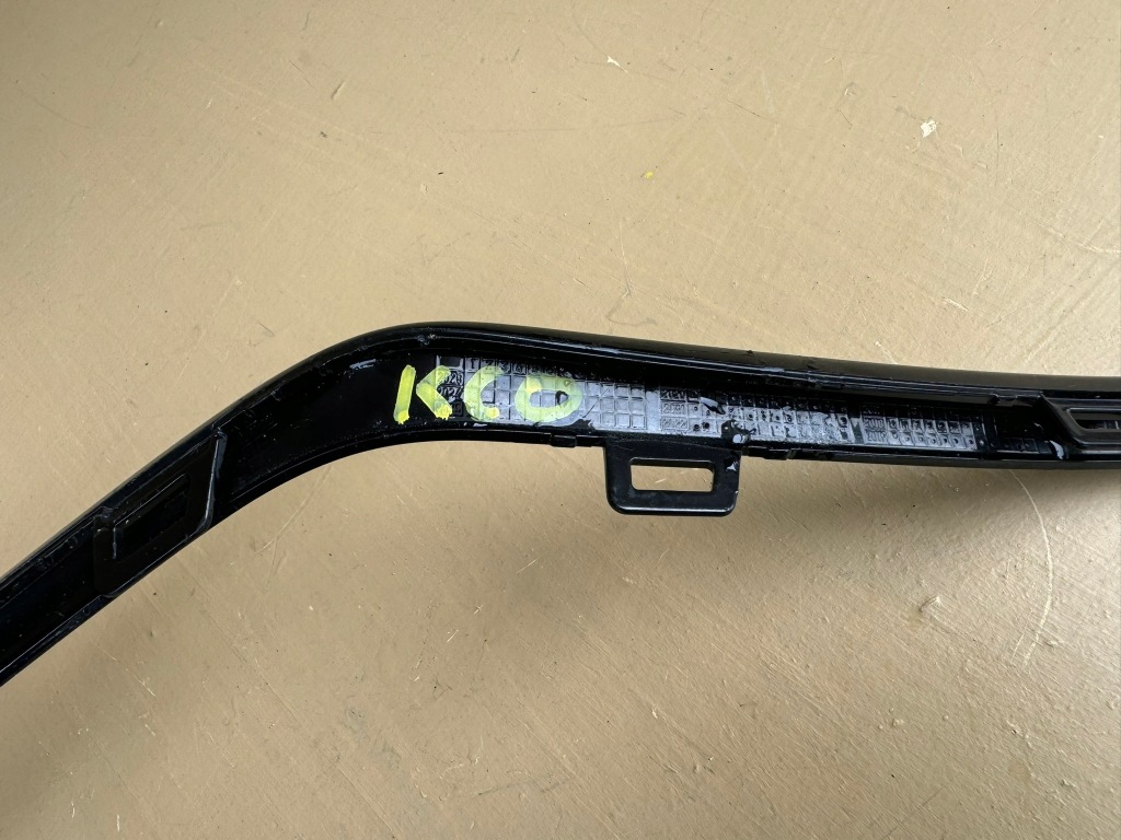 фото №10, Mercedes gle w167 amg 19-23r молдинг бампера права перед a1678857203