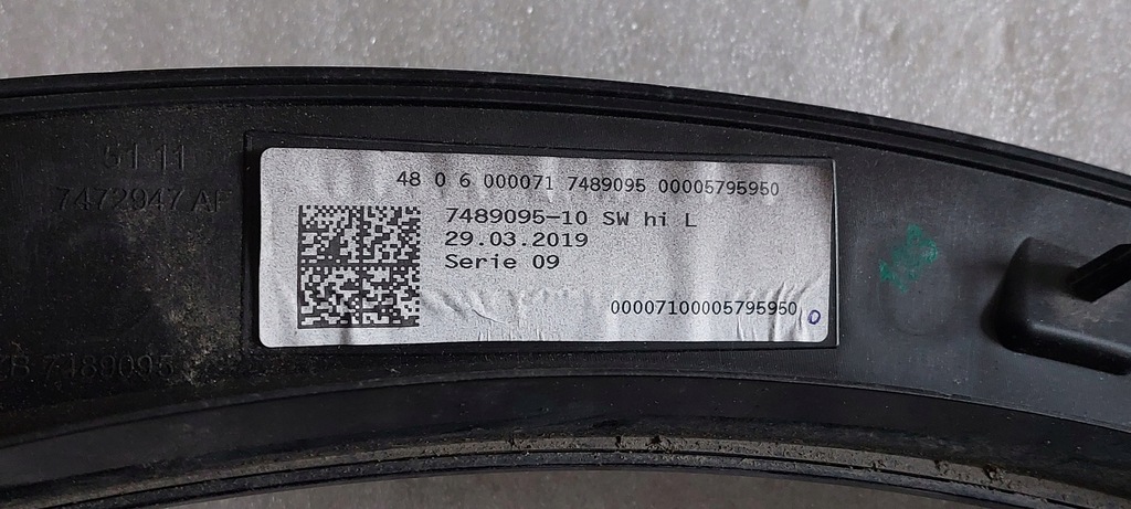 фото №6, Bmw i3 молдинг крыла левая задняя 7472947