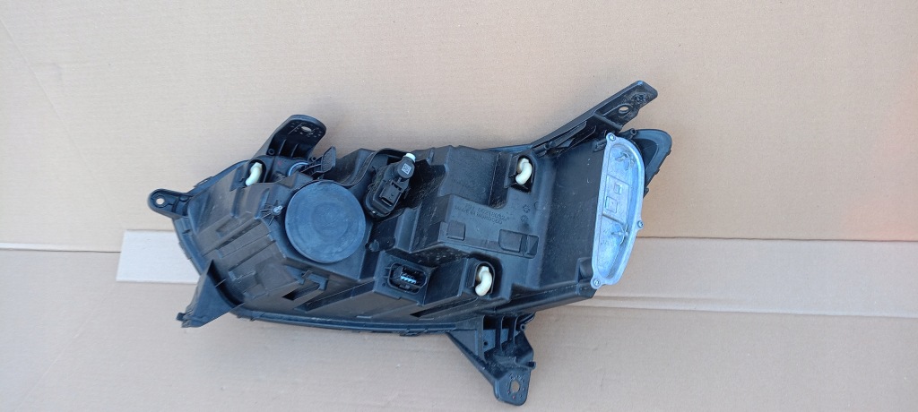 фото №10, Лампа перед передняя правая dacia sandero iii 3 20-24rok led 260102586r oryg