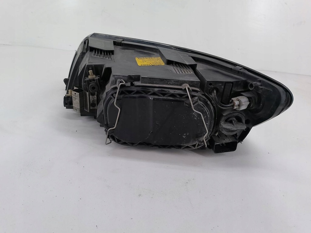 фото №7, Лампа перед правая volvo v50 30698886 0301198204