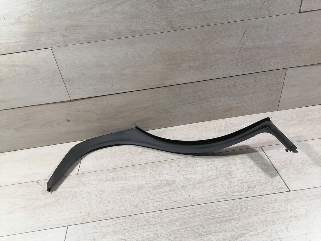 фото №1, 7947. taycan прокладка двері правий задня 9j1839776a