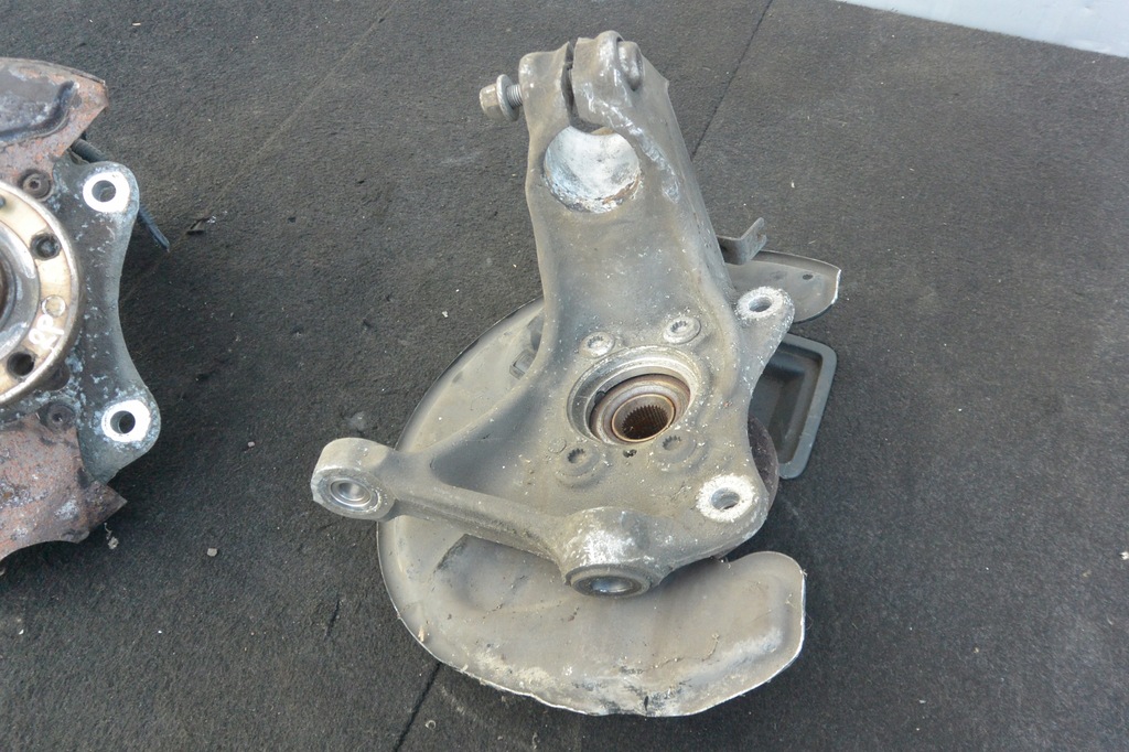 фото №4, Поворотный кулак перед левая правая audi tt 8j