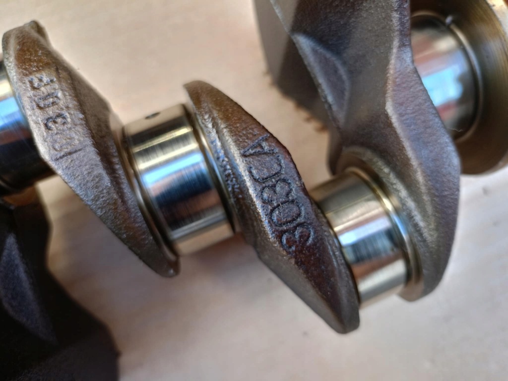 Wał колінчастий 1.6 16v 100 km volvo v50 s40 c30 ford focus c-max fiesta Зі Шроту