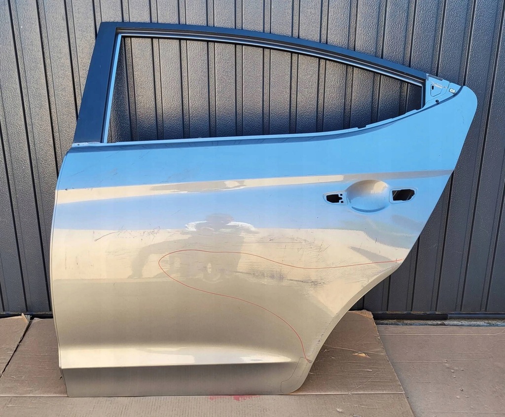 фото №1, Hyundai elantra vi 6 2015+ двері задня лівий задні ліва