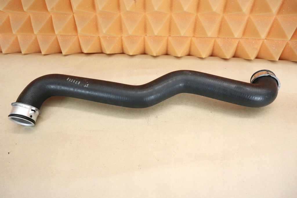 фото №1, Mercedes slk r171 шланг труба wąż wody 1.8k