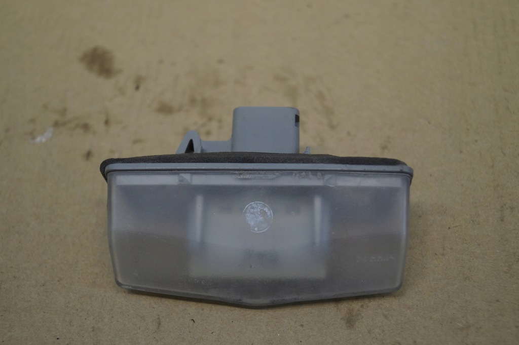 фото №1, Лампа подсветка номерного знака lexus rx 450h 15-