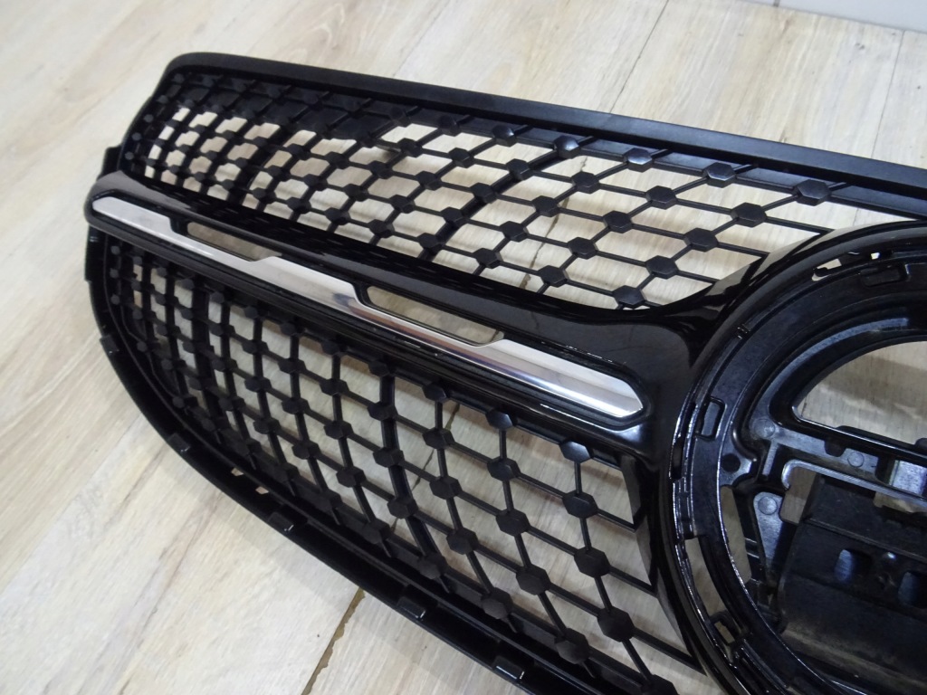 Mercedes glc w253 решётка радиатора amg рестайлинг  blec a2538807705 камера с Разборки