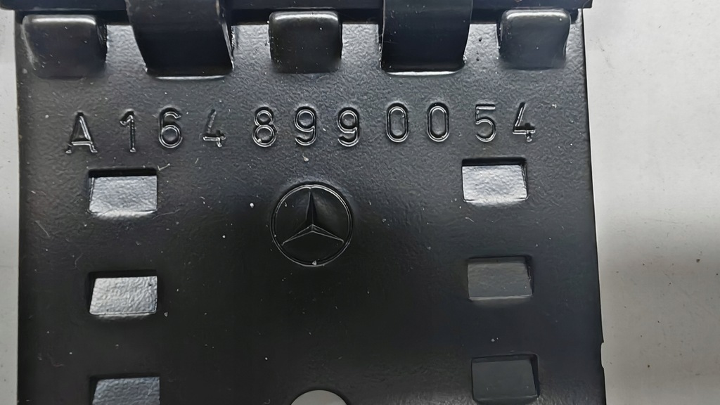 фото №6, Вкладыш колеса запасного mercedes w251 r klasa компрессор домкрат a2518990021
