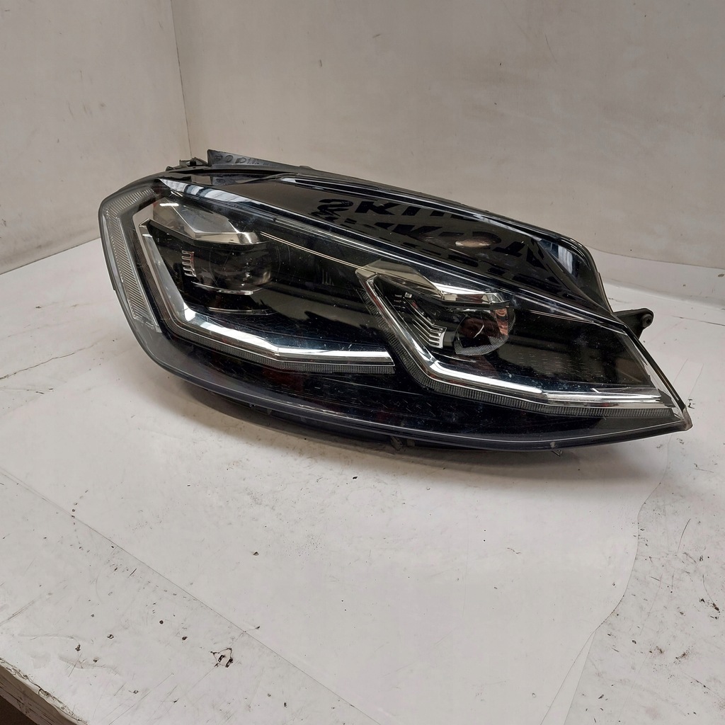 фото №16, Volkswagen passat b8 лампа правый перед led hella [na запчасти] 5g1941036c