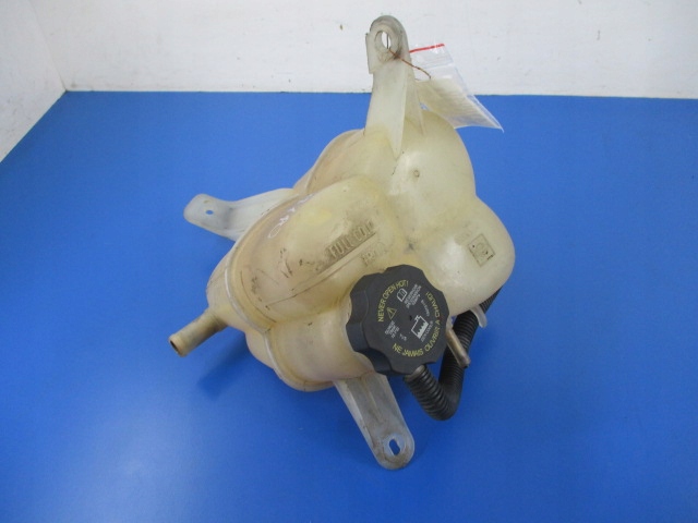 Купить Cadillac cts 3.6 zbiorniik расширительный радиатора