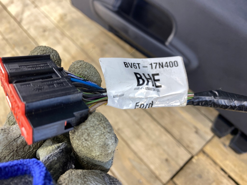 фото №16, Крышка багажника багажника ford focus mk3 kombi org комплектная - лак fb w цвет