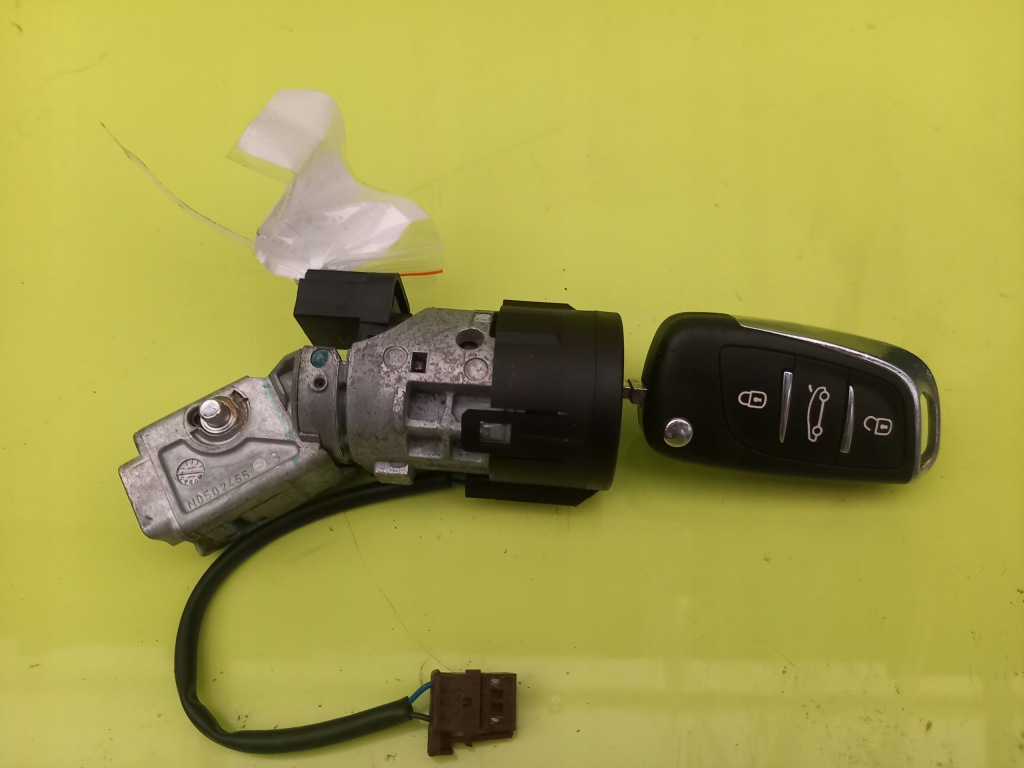 фото №1, Замок зажигания ключ citroen ds4 1.6 hdi 12r