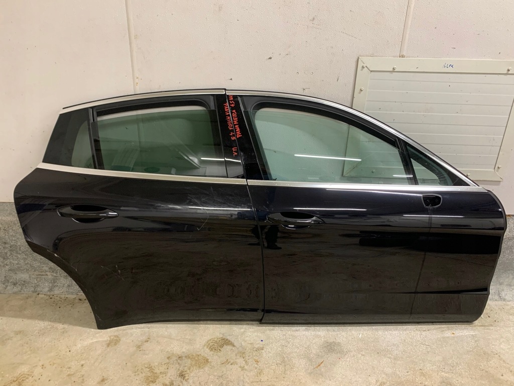 фото №1, Porsche panamera 4s 971 дверь правый задняя правое задние europa u1.