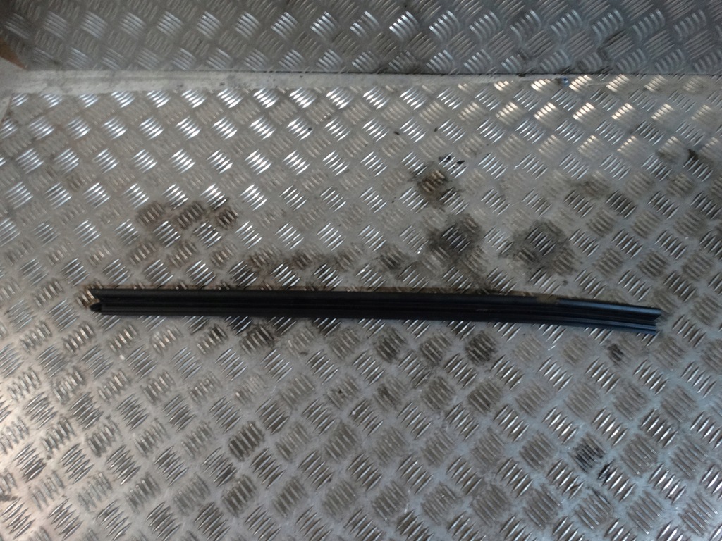 фото №1, Ideal молдинг дверь задняя левая mercedes glb x247 1