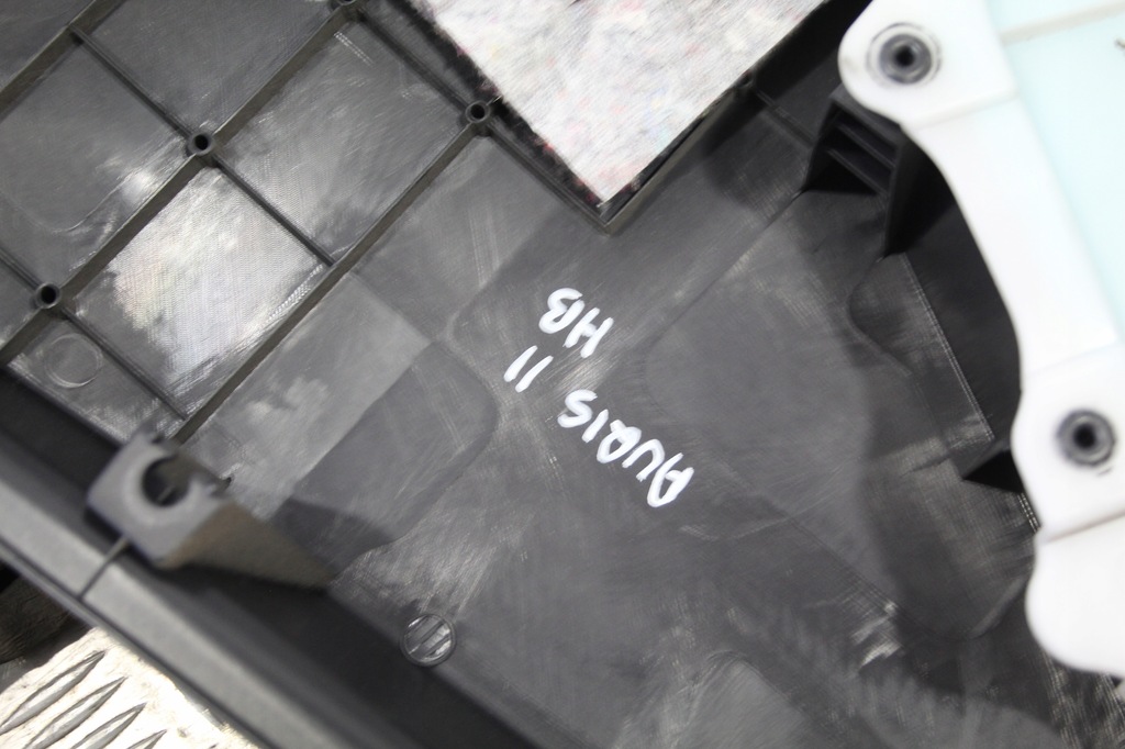 фото №5, Обшивка двері правий задня toyota auris ii