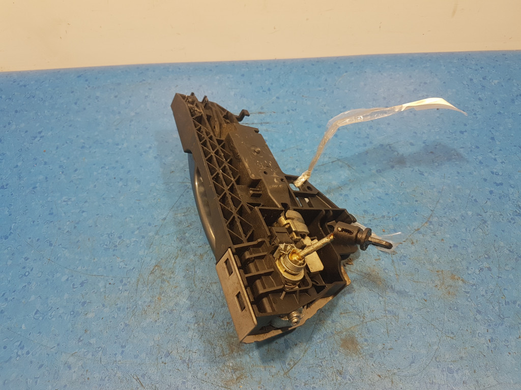 фото №9, Audi a5 8t ручка двері перед ліва lz7h