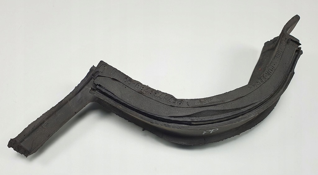 фото №1, Прокладка жабо права citroen c5 iii x7