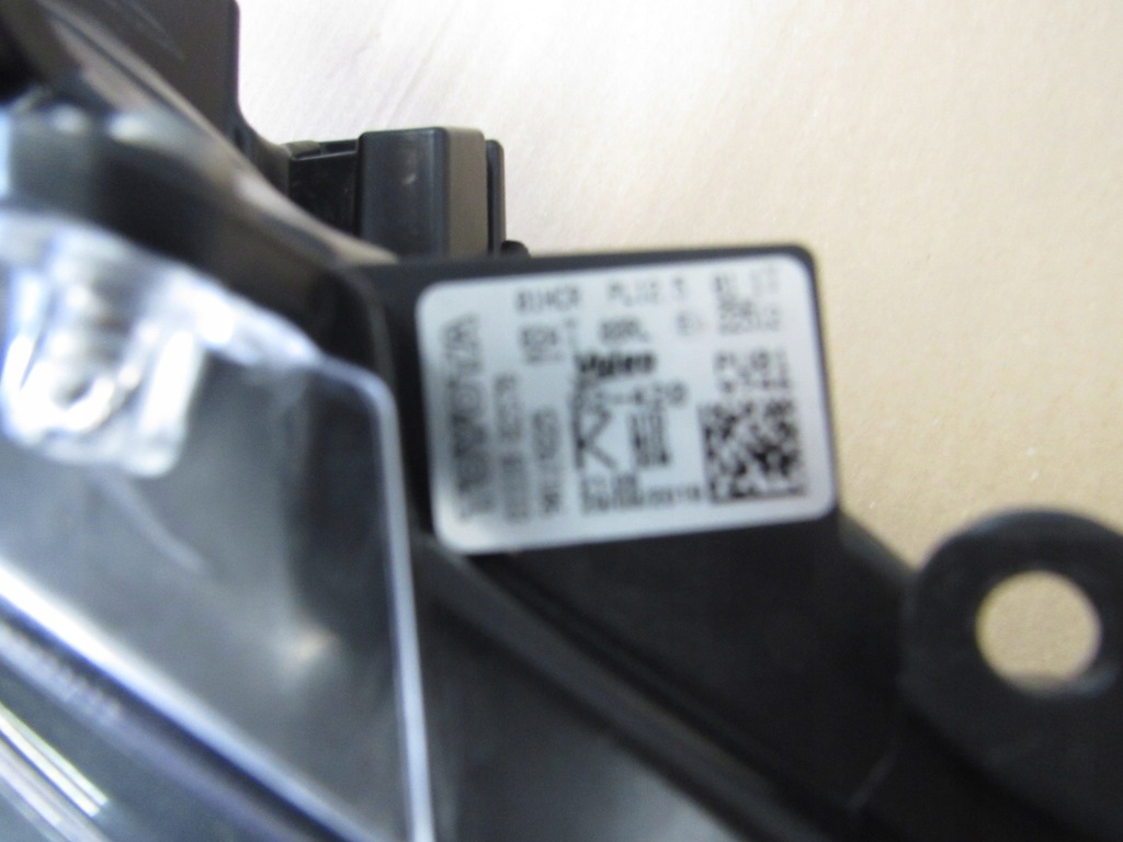 фото №7, Toyota corolla e21 2018-2023 лампа права перед