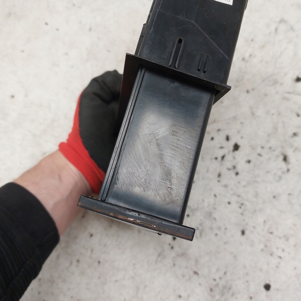 фото №13, Skoda superb i бардачок средний zb 6y0858332