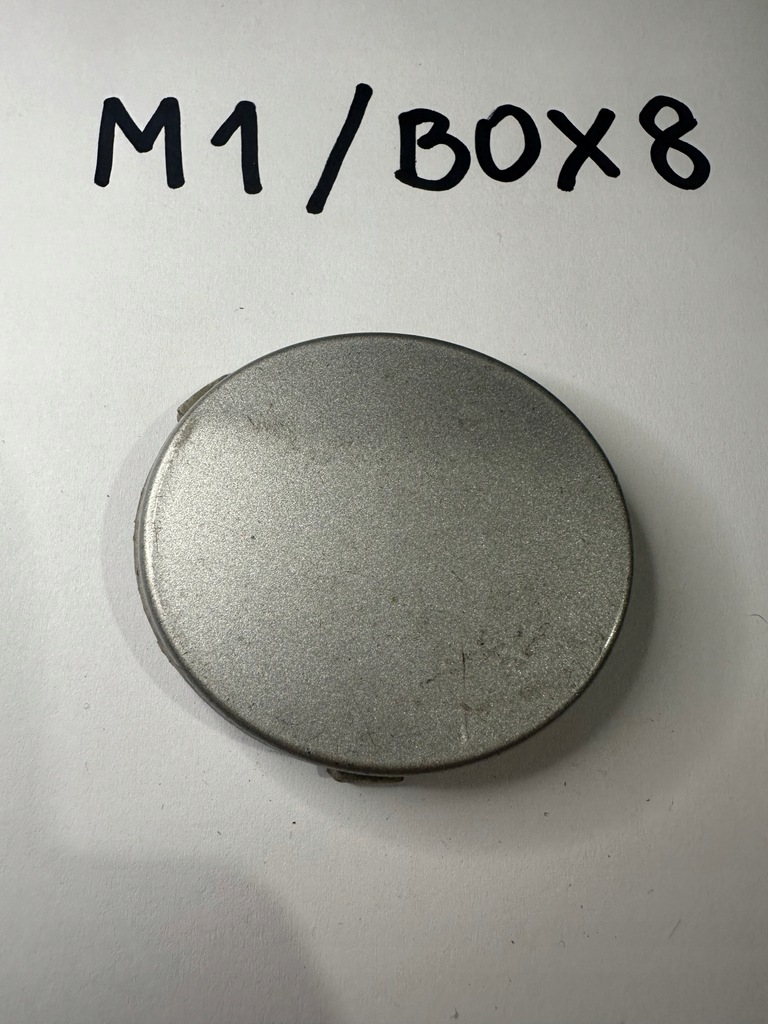 фото №1, Ford focus ii lift заглушка бампера 8m5117a989a